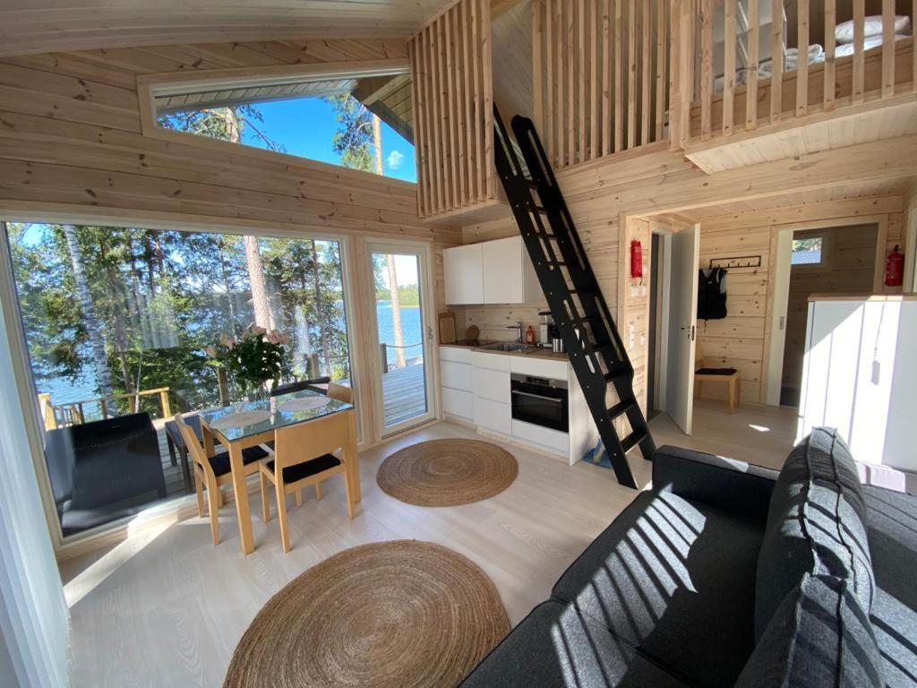 Villa Varis 基尔科努米 外观 照片